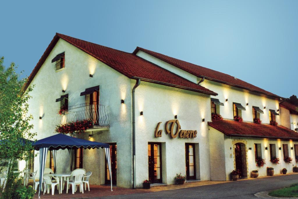 Hotel La Venerie Virton Kültér fotó