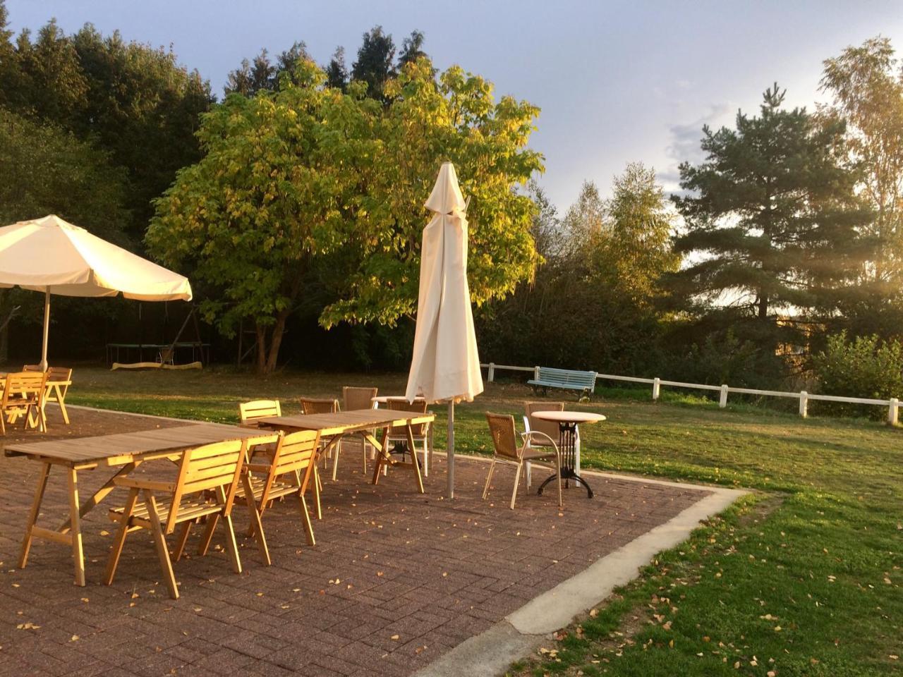 Hotel La Venerie Virton Kültér fotó